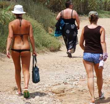 Lopen naar het strand vanaf de camping