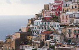 het mooie en toeristische plaatsje Positano